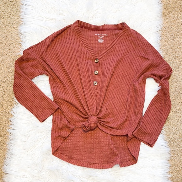 American Eagle Outfitters Tops - American Eagle Rust Waffle Henley
